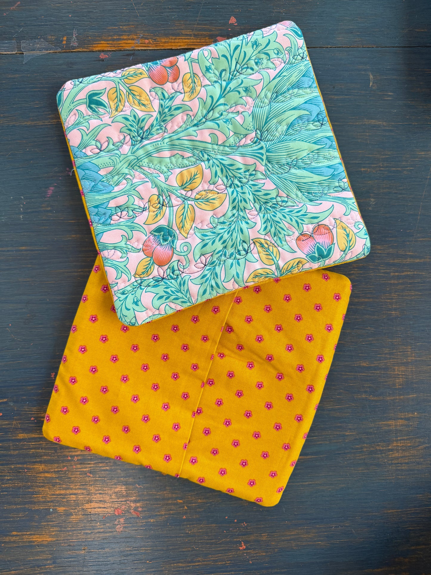 Talulah Pink and Gold Pot Holder